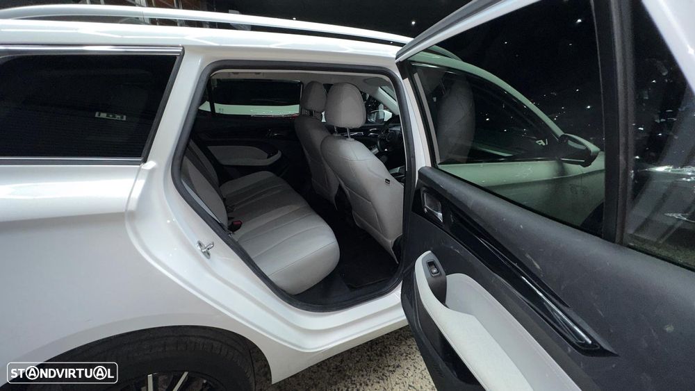 MG MG5 51 kWh Luxury - 21