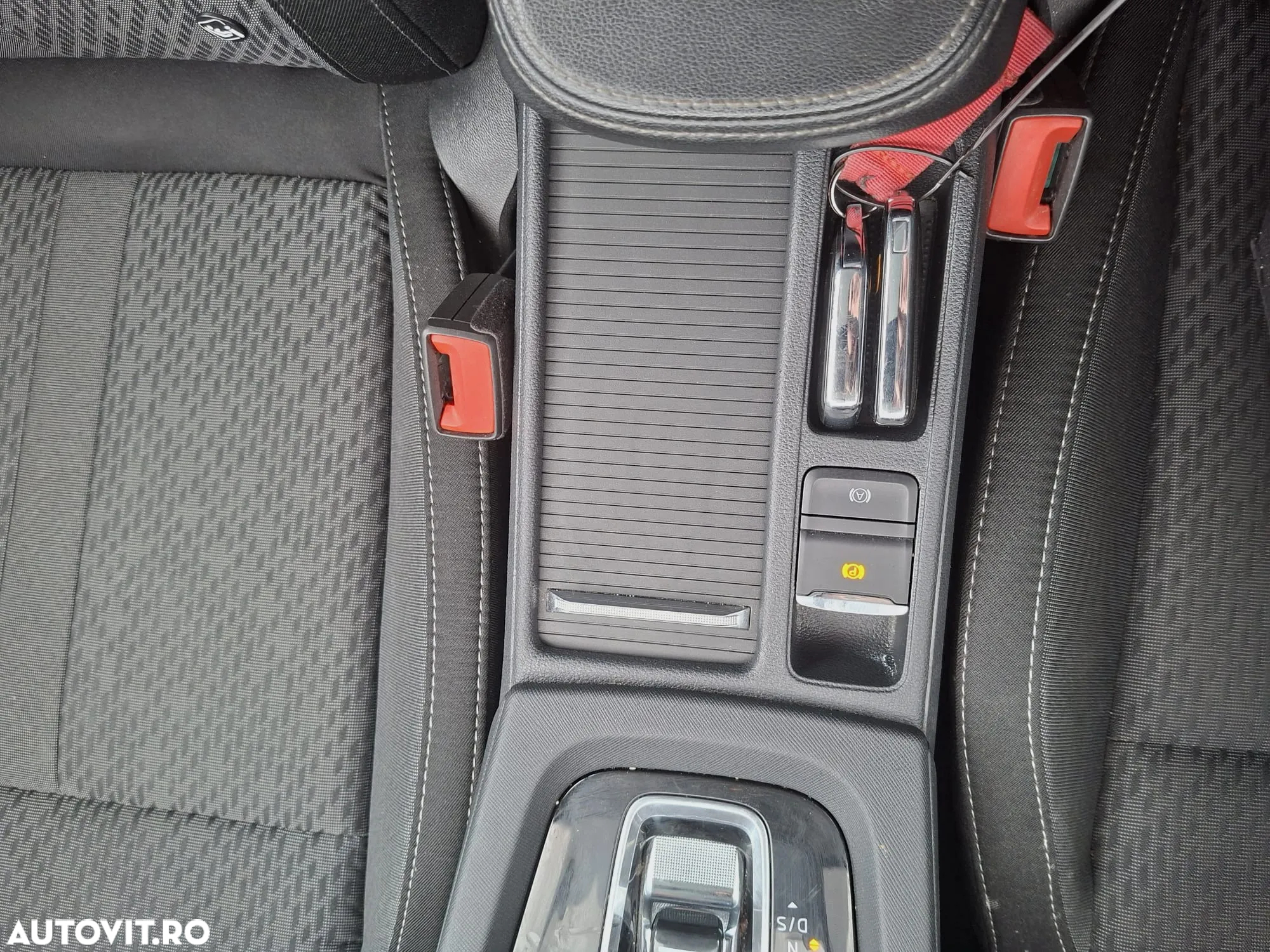 Skoda Octavia Combi 2.0 TDI DSG 4X4 Style - 18