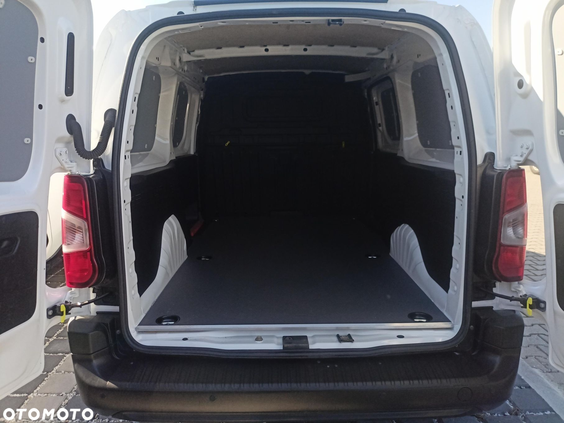 Toyota Proace City - 12