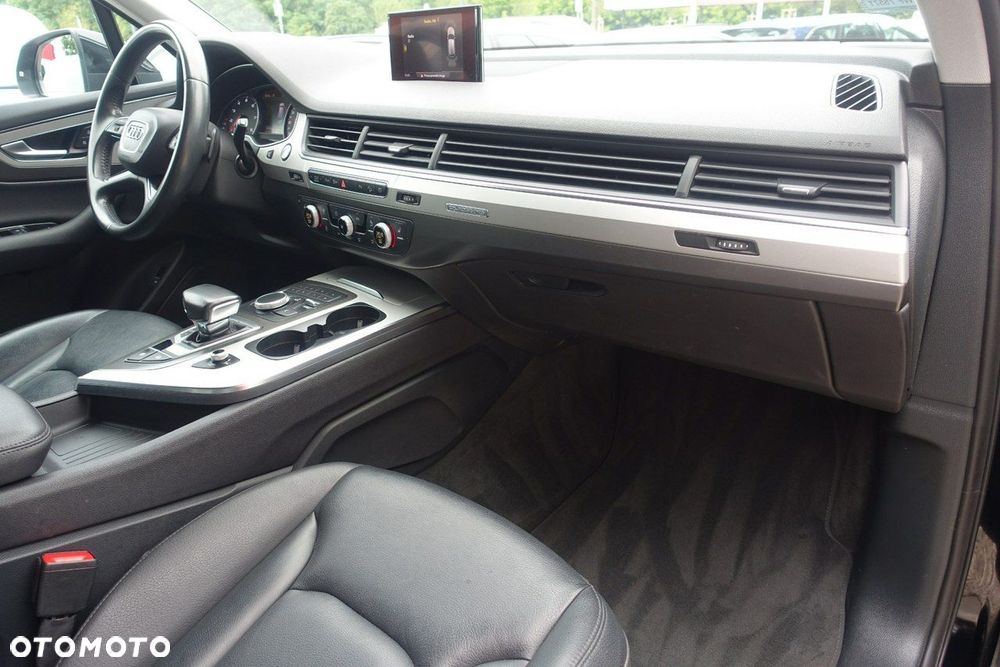 Audi Q7 - 15