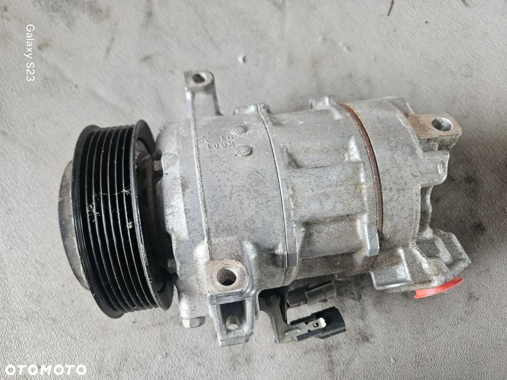 Sprężarka klimatyzacji Kadjar X Trail T32 Qashqai 1,6 DIG T 926004EB1A - 5