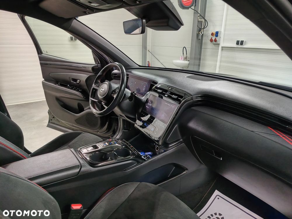 Hyundai Tucson 1.6 T-GDi HEV 2WD N Line - 28