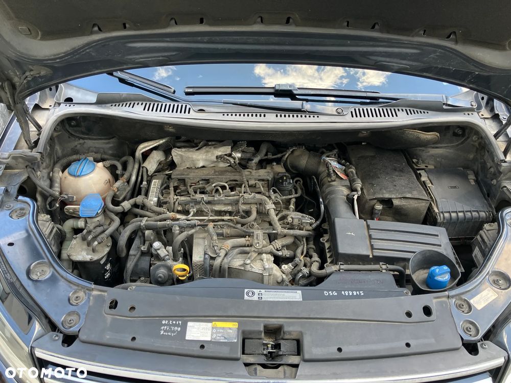 Volkswagen Caddy 2.0 TDI Comfortline DSG - 8