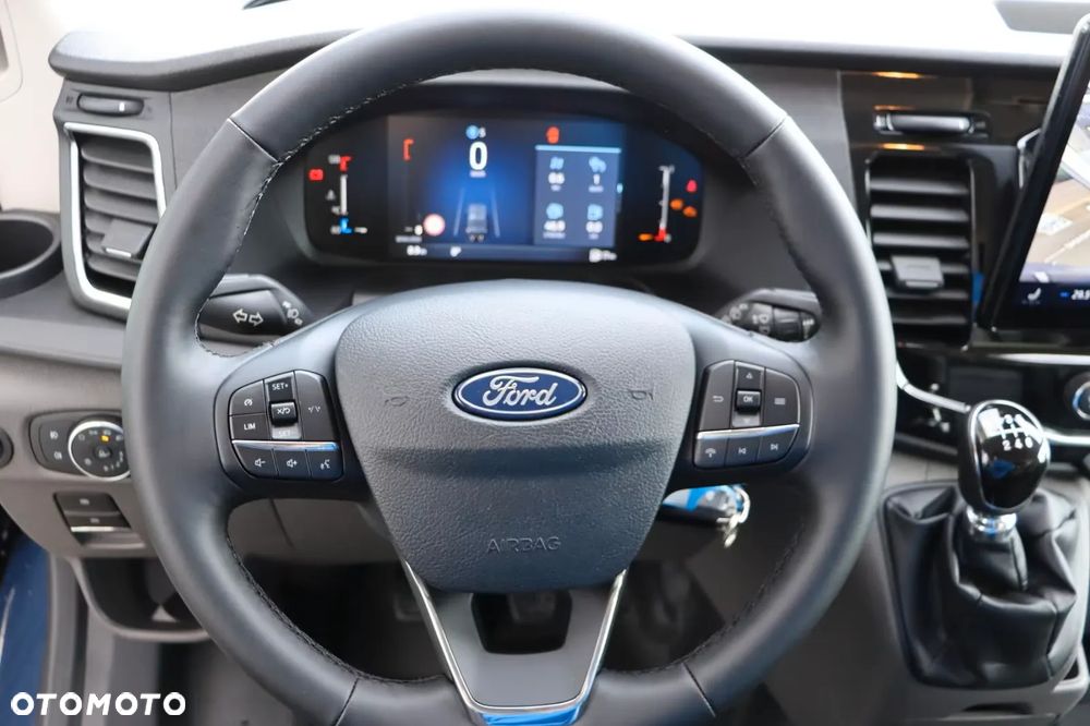 Ford Transit - 8