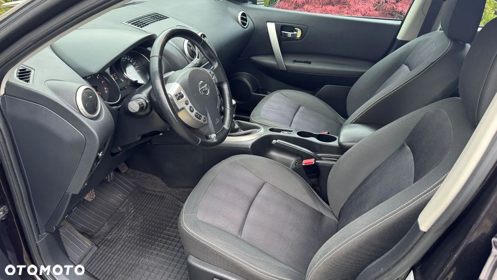 Nissan Qashqai 2.0 360 - 9