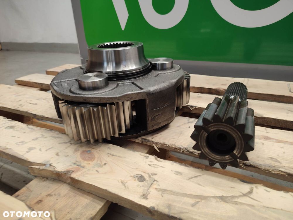 Półoś CLAAS Axion 810 - 2