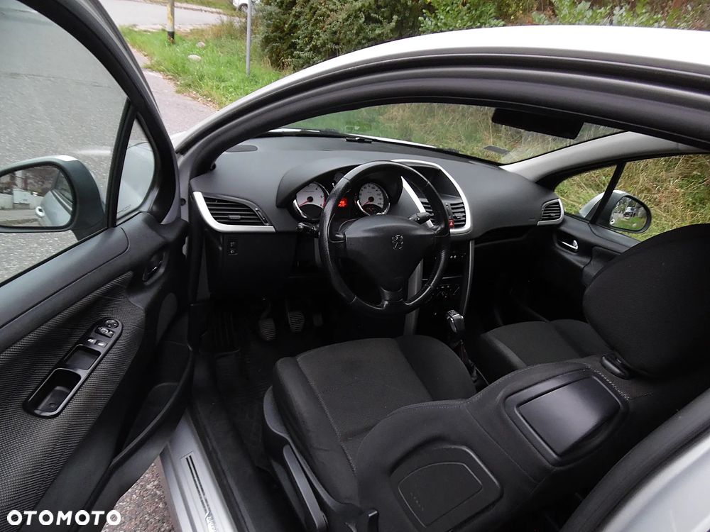 Peugeot 207 1.6 HDi 16V Sporty - 19