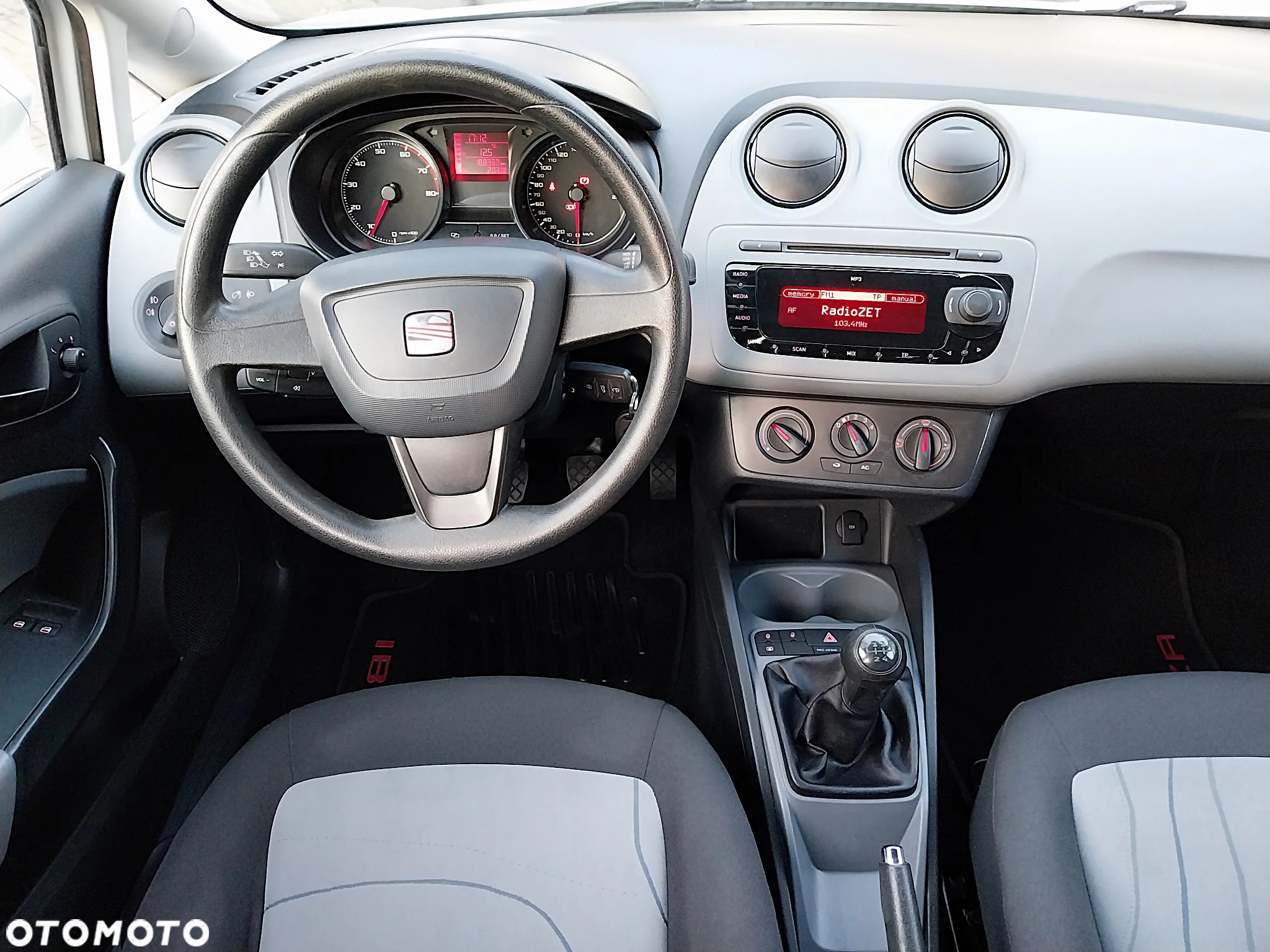 Seat Ibiza 1.4 16V Style - 14