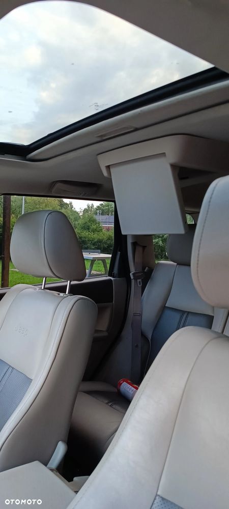 Jeep Grand Cherokee 5.7 V8 Overland - 11