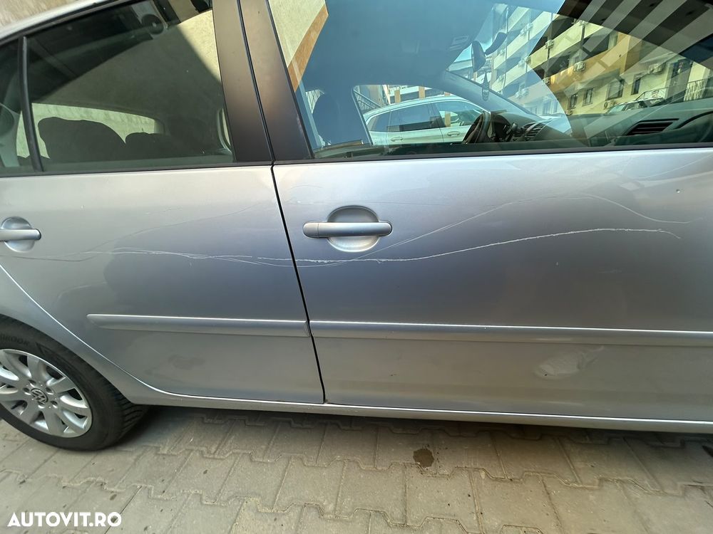 Volkswagen Golf 2.0 TDI DSG Comfortline - 10