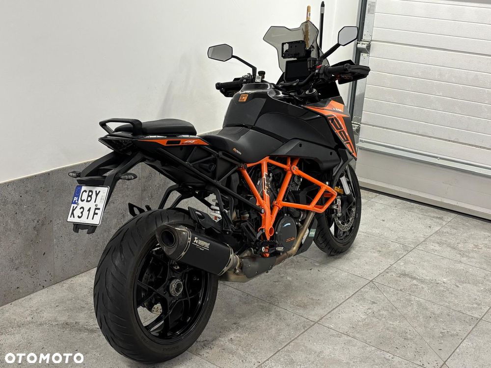 KTM Super Duke - 21