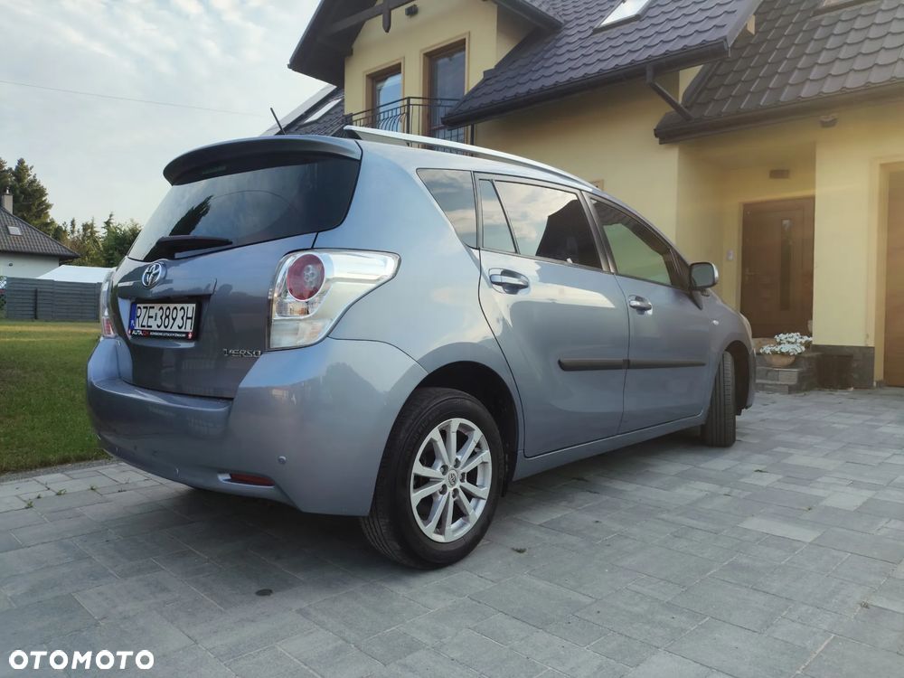 Toyota Verso 1.8 Sol EU5 7os - 6