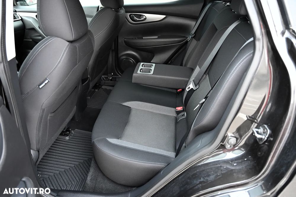 Nissan Qashqai 1.5 DCI DCT TEKNA - 13
