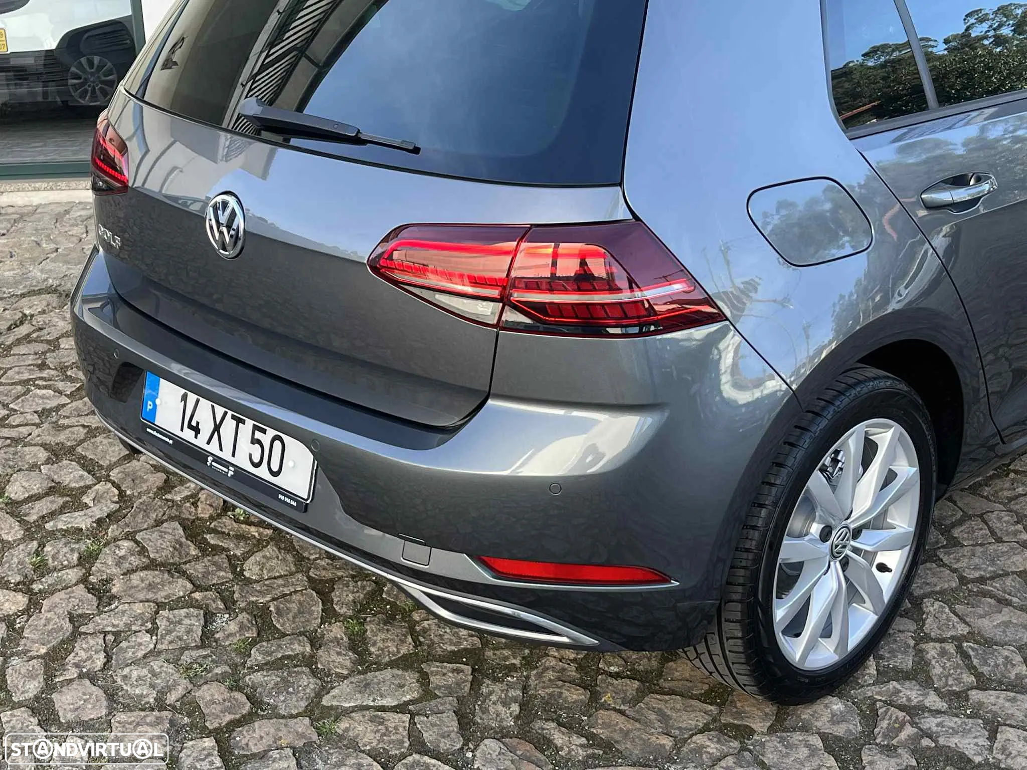 VW Golf 1.6 TDI Highline - 8