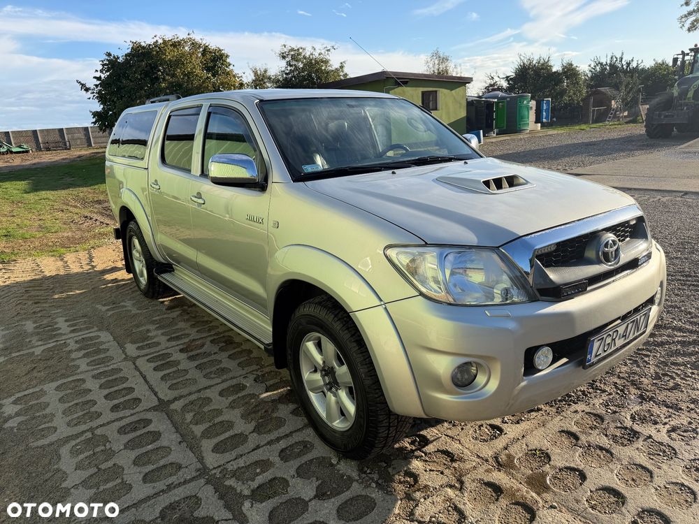Toyota Hilux 3.0 D-4D SR5 - 1