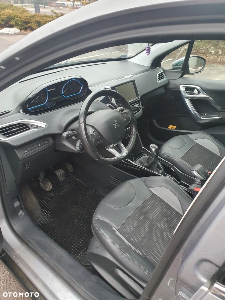Peugeot 2008 1.6 VTi Active - 13