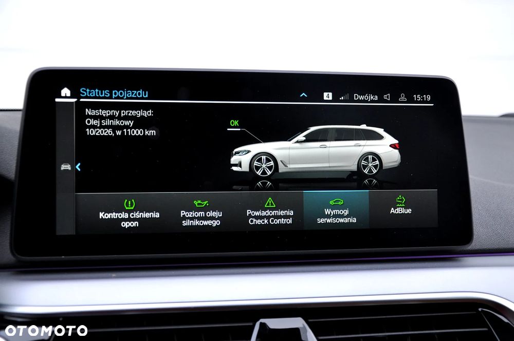 BMW Seria 5 520d xDrive - 31