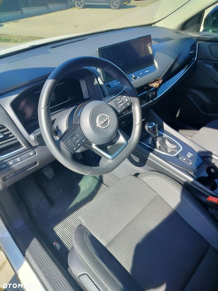 Nissan Qashqai - 12