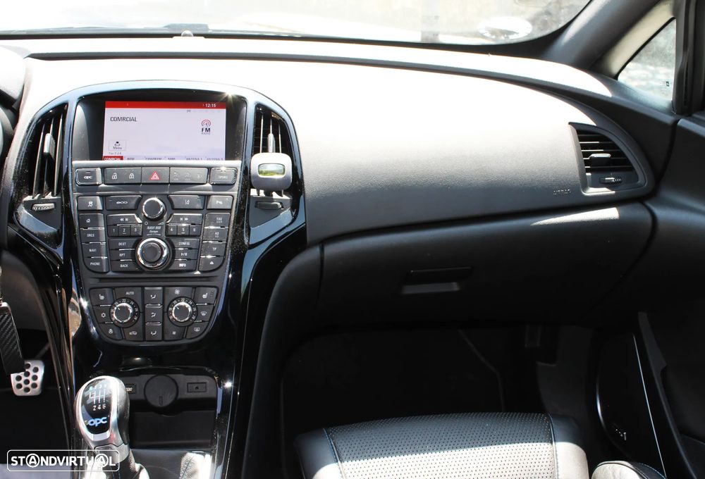 Opel Astra GTC OPC S&S - 22