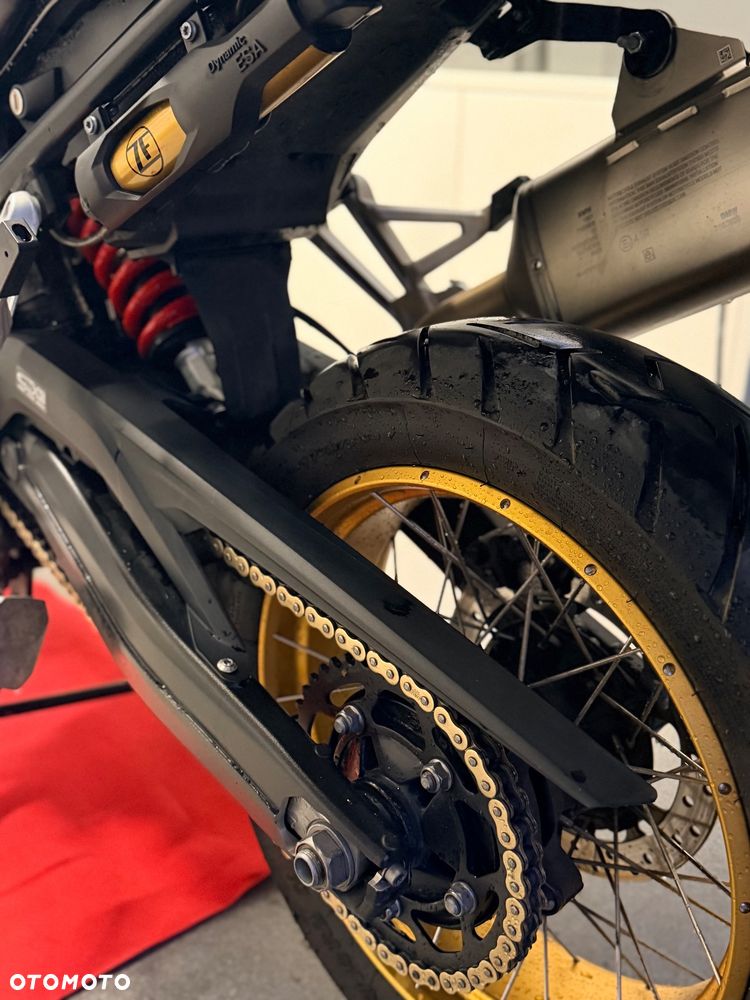 BMW GS - 12