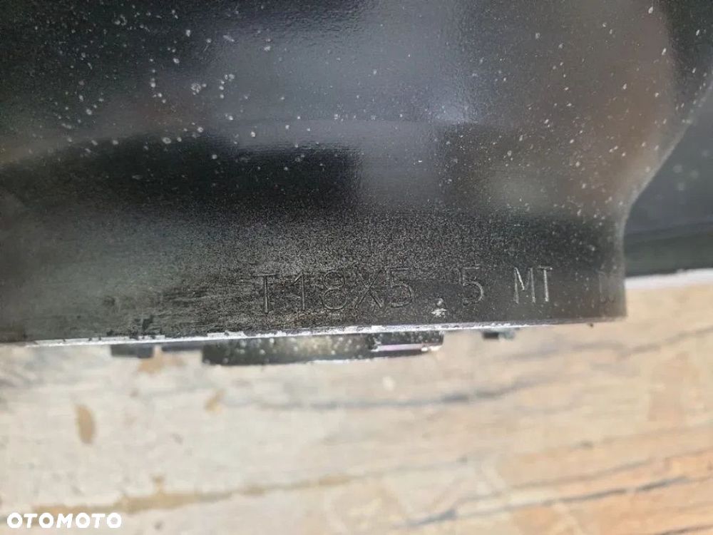 Felga koło tył 18x5.50 Harley Davidson V-Rod - 9