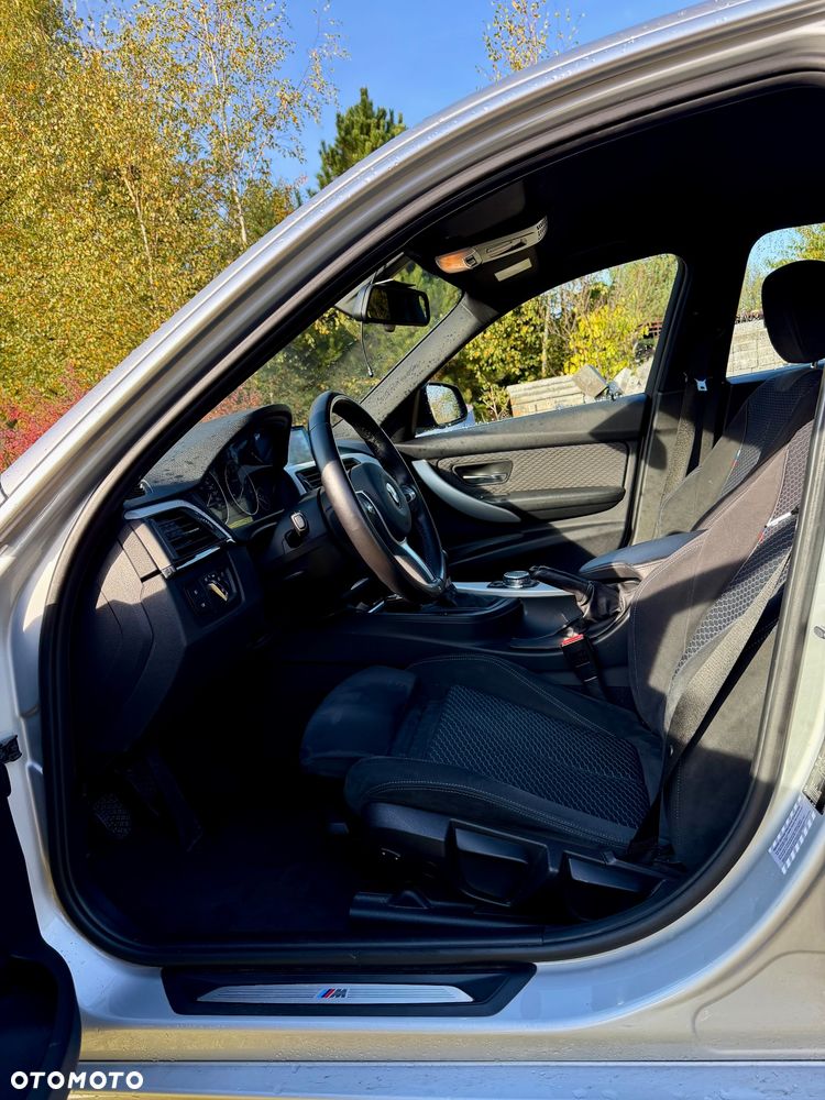 BMW Seria 3 316i M Sport - 10