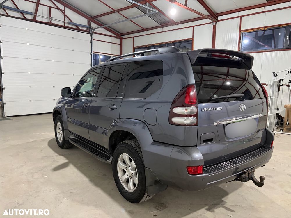 Toyota Land Cruiser 3.0 TD-4D Aut Executive - 4