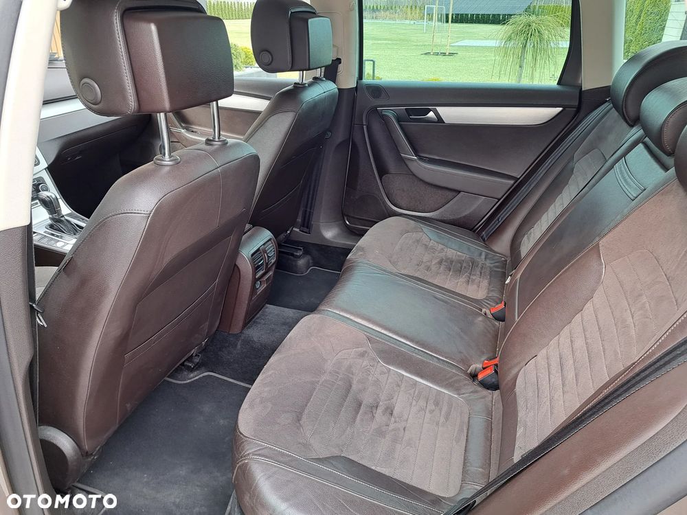 Volkswagen Passat 2.0 TDI DSG BlueMotion Technology Highline - 19