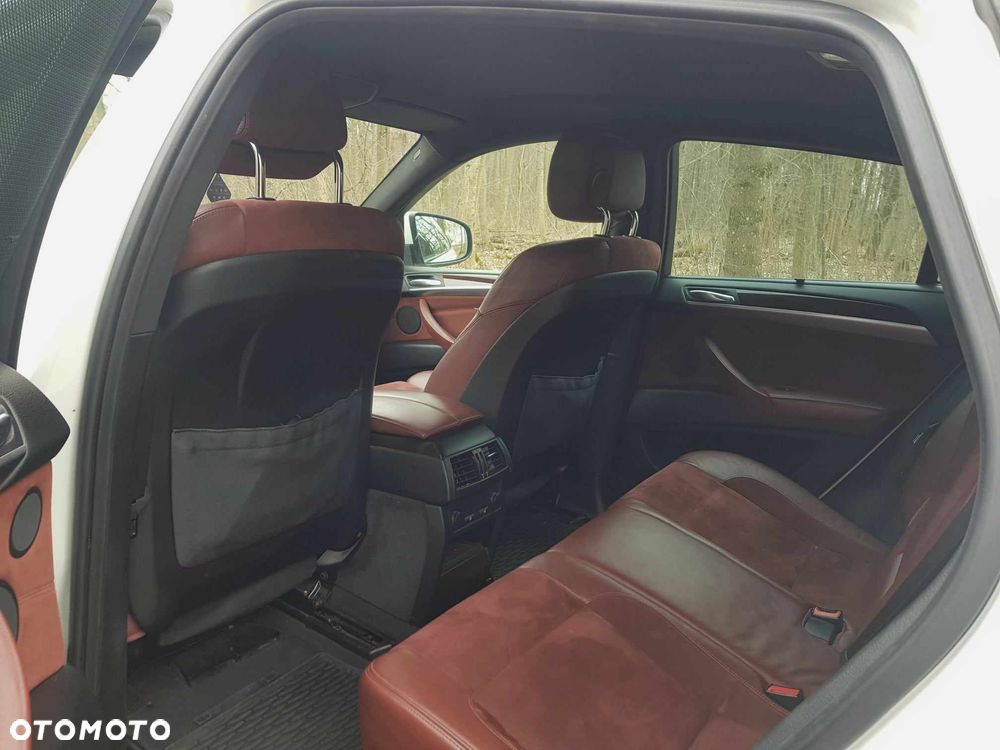 BMW X6 - 13