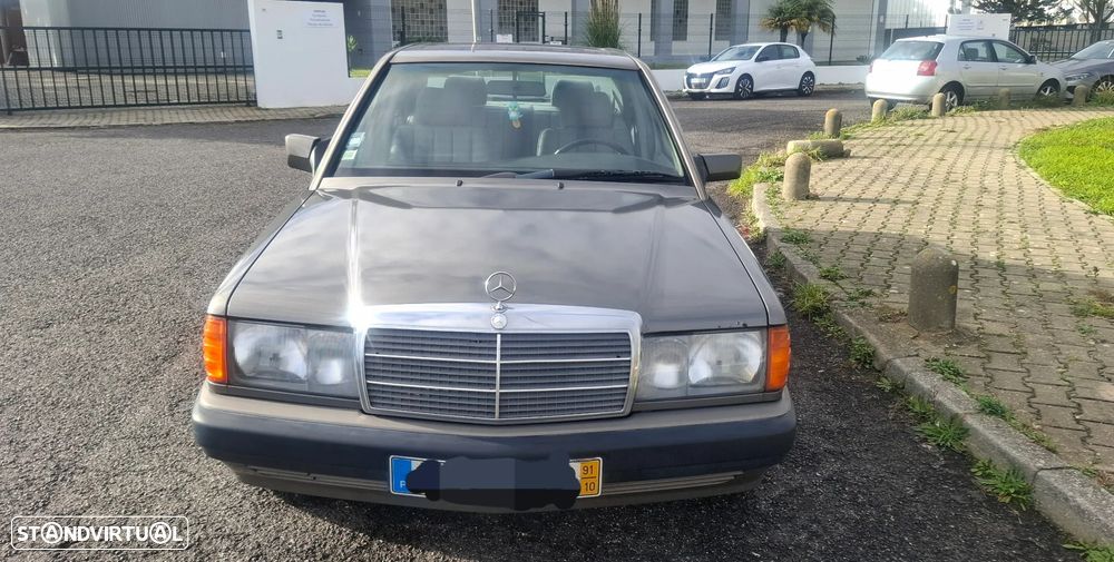 Mercedes-Benz W201 (1982-1993) 190 D 2.5 - 6