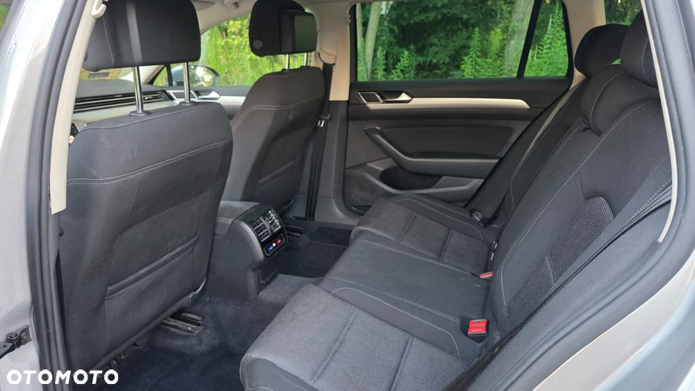Volkswagen Passat 2.0 TDI BMT Comfortline - 6