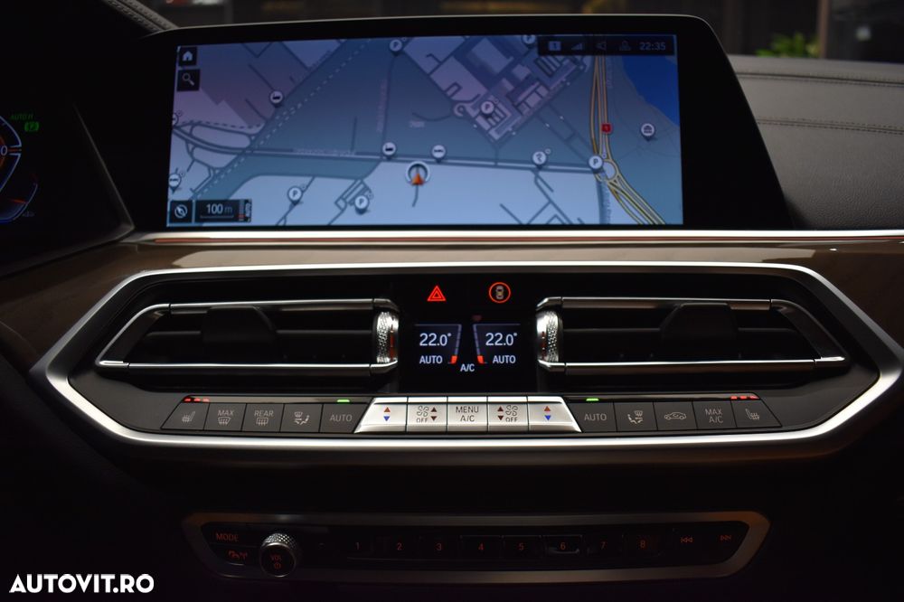 BMW X6 xDrive40i - 21