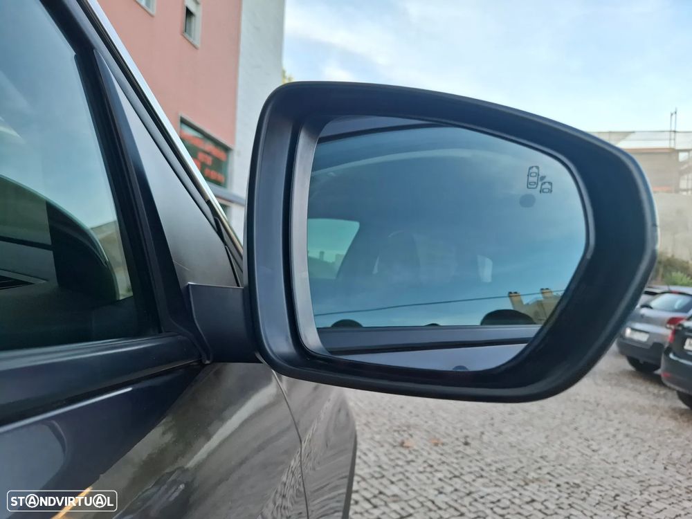 Peugeot 3008 1.2 PureTech Allure Pack EAT8 - 54