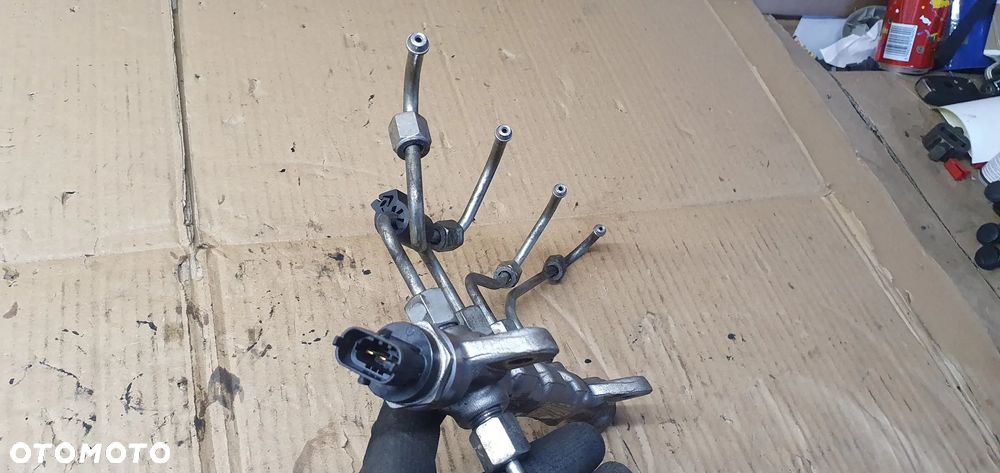 Wtryskiwacze wtryski układ wtryskowy paliwa zestaw pompa listwa Opel Insignia A 2.0 CDTI - 8