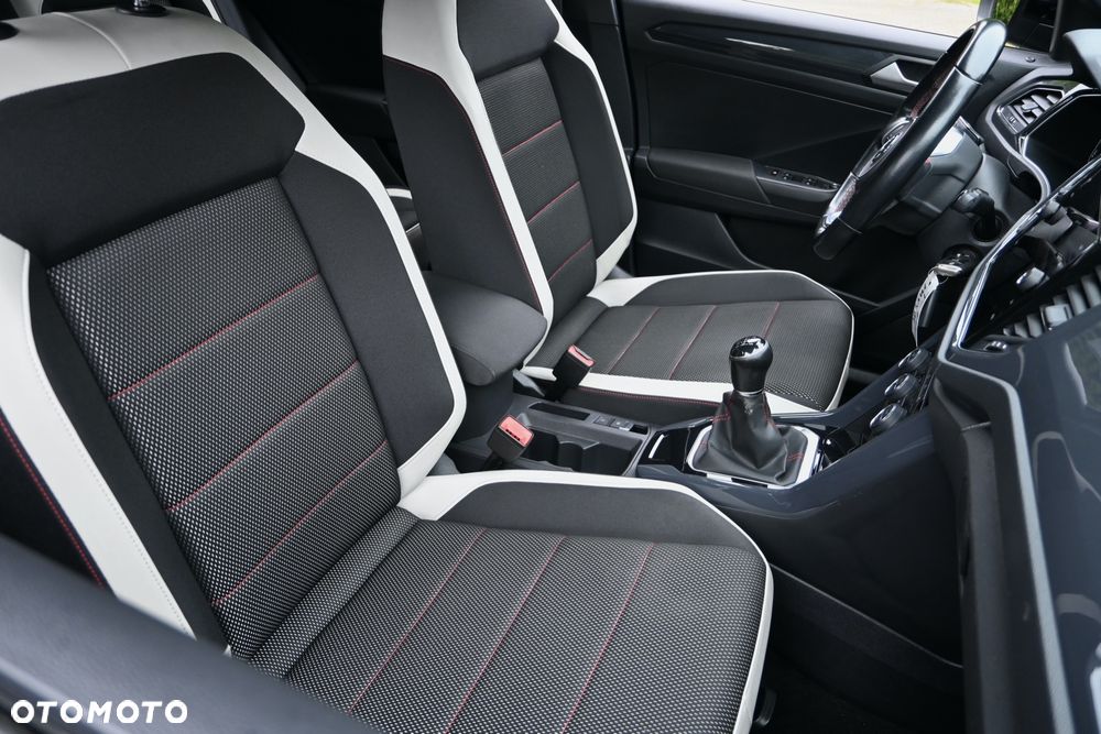 Volkswagen T-Roc 1.5 TSI ACT OPF Sport - 31