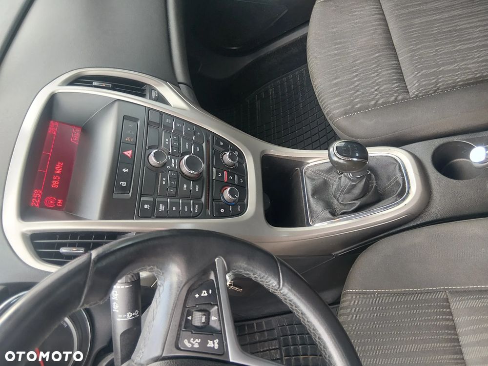 Opel Astra 1.4 T Enjoy - 13