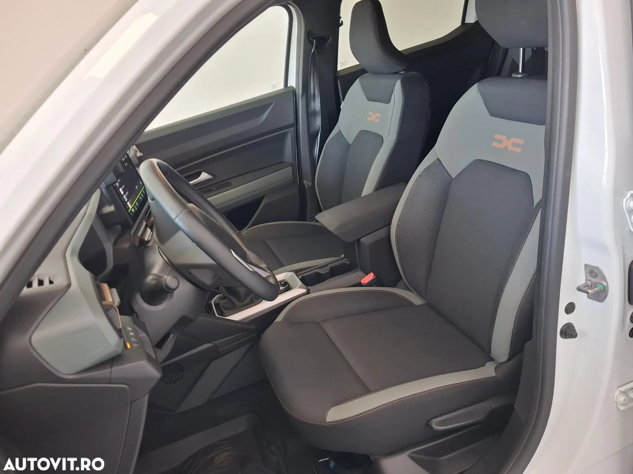 Dacia Duster TCe 130 4X4 MHEV Extreme - 13