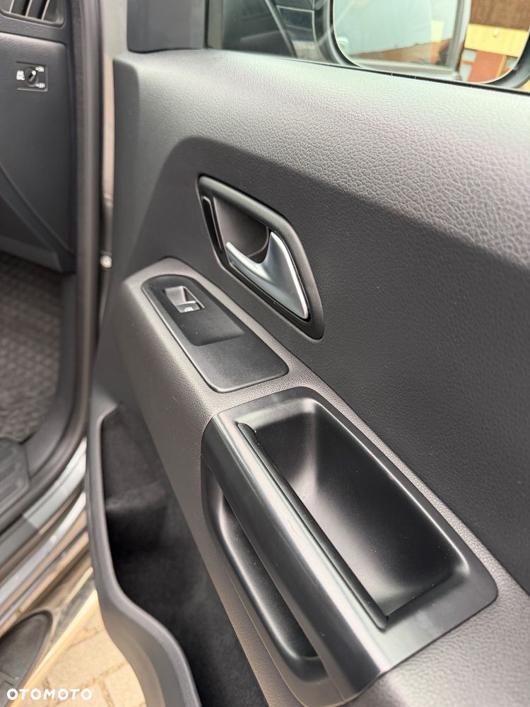 Volkswagen Amarok 3.0 V6 TDi 4MOTION Aventura - 27