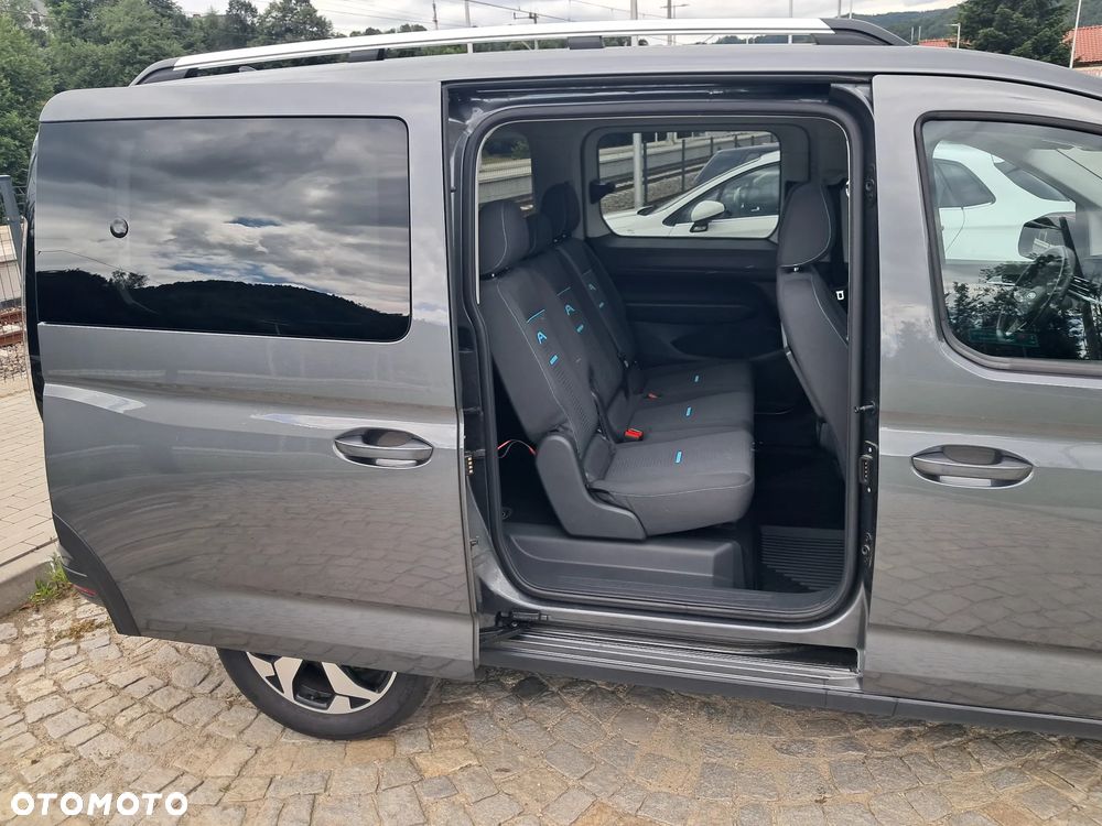Ford Tourneo Connect Grand - 8