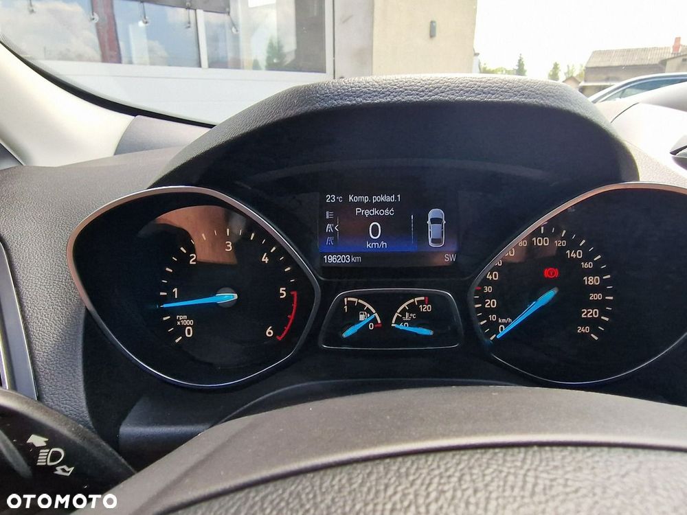 Ford Kuga 2.0 TDCi AWD Titanium - 33