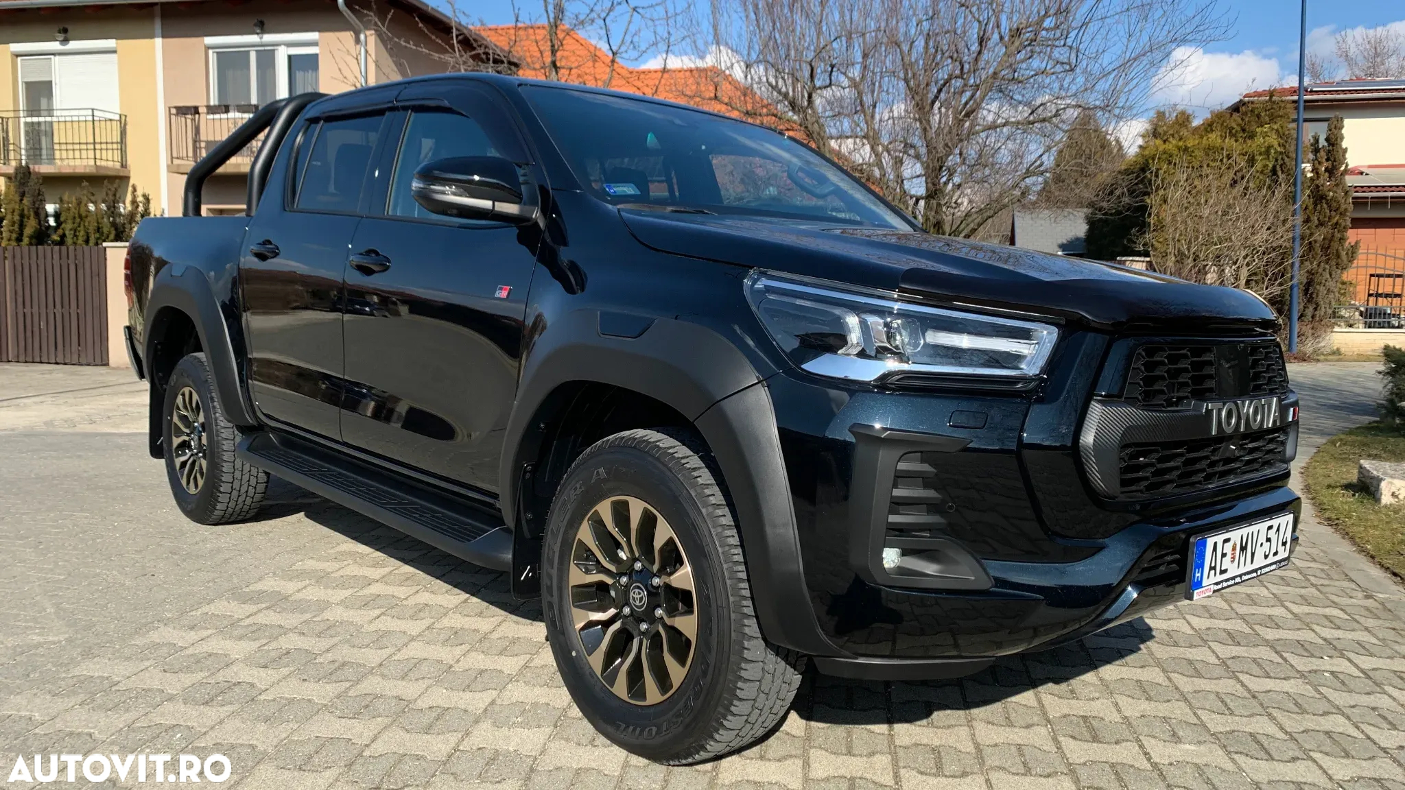 Toyota Hilux 2.8D 204CP 4x4 Double Cab AT GR Sport II - 3