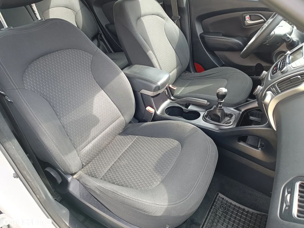 Hyundai ix35 - 30