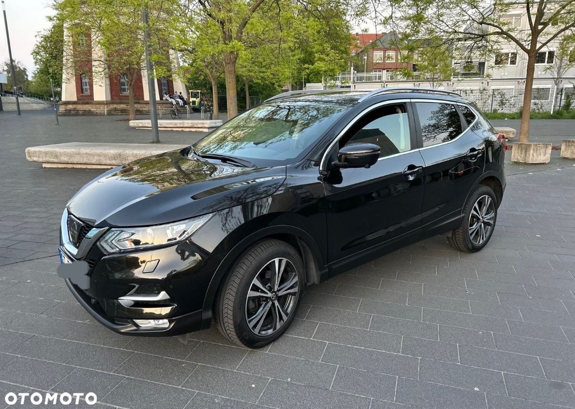 Nissan Qashqai 1.2 DIG-T Tekna - 1
