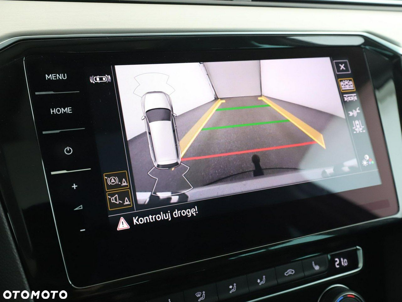 Volkswagen Passat Variant 2.0 TDI SCR 4Motion DSG Elegance - 24
