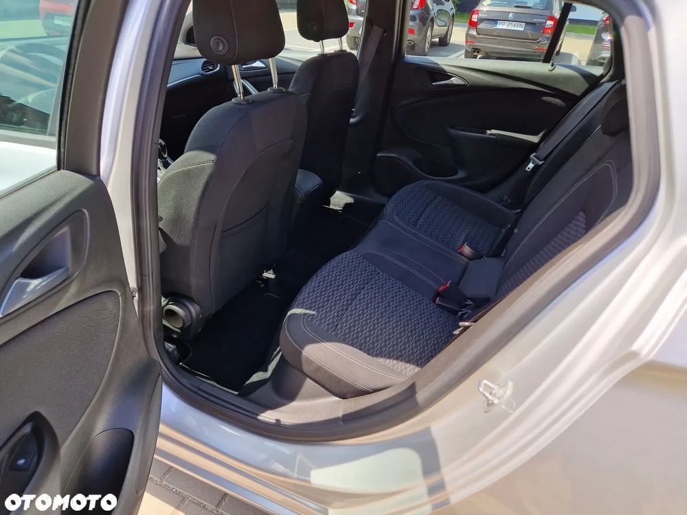 Opel Astra - 15