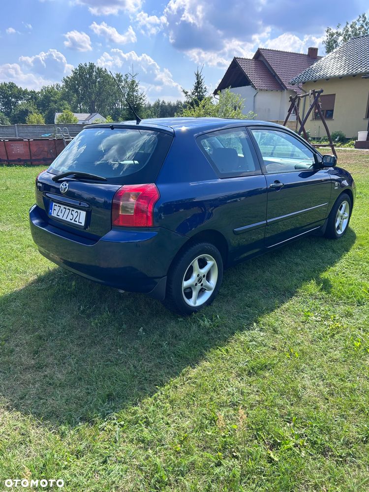 Toyota Corolla 1.4 VVT-i Base - 3