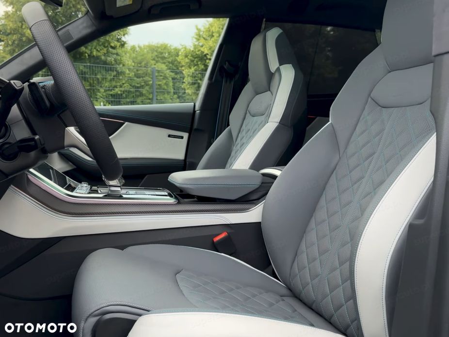 Audi Q8 - 5
