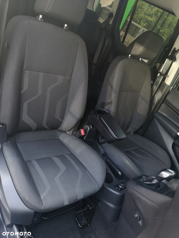 Ford Tourneo Connect 1.5 TDCi Start-Stop Trend - 21