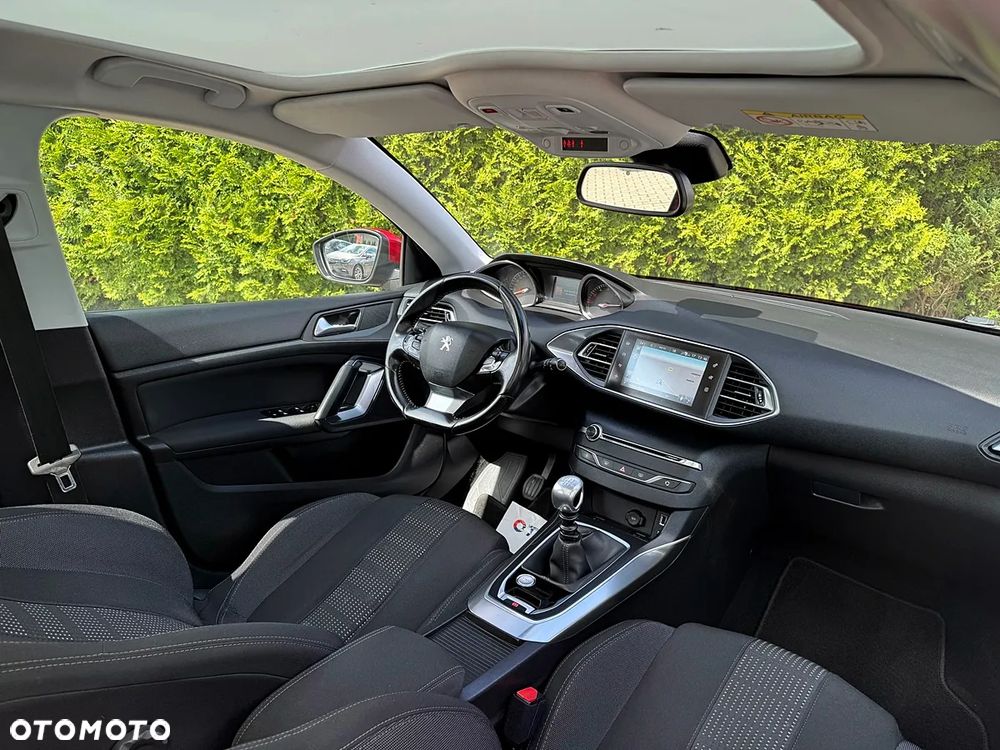 Peugeot 308 BlueHDi 150 Stop & Start Allure - 4
