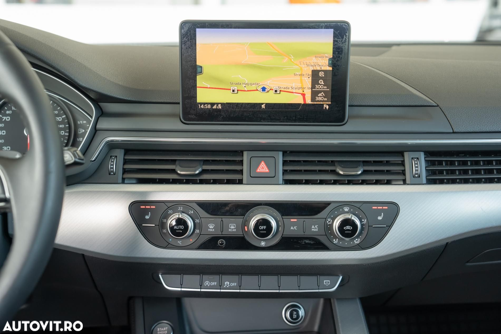 Audi A4 Avant 2.0 TDI S tronic - 15
